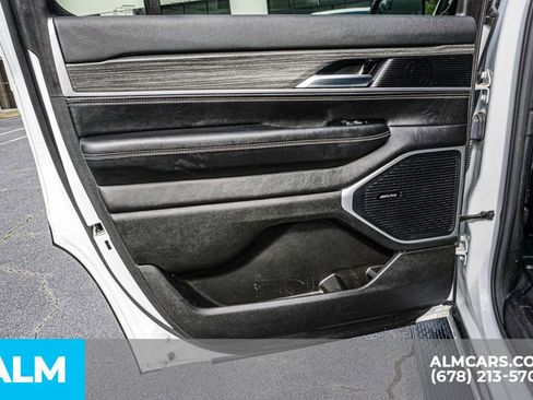 Used 2023 Jeep Wagoneer Series III w/ Preferred Equipment Group image 59