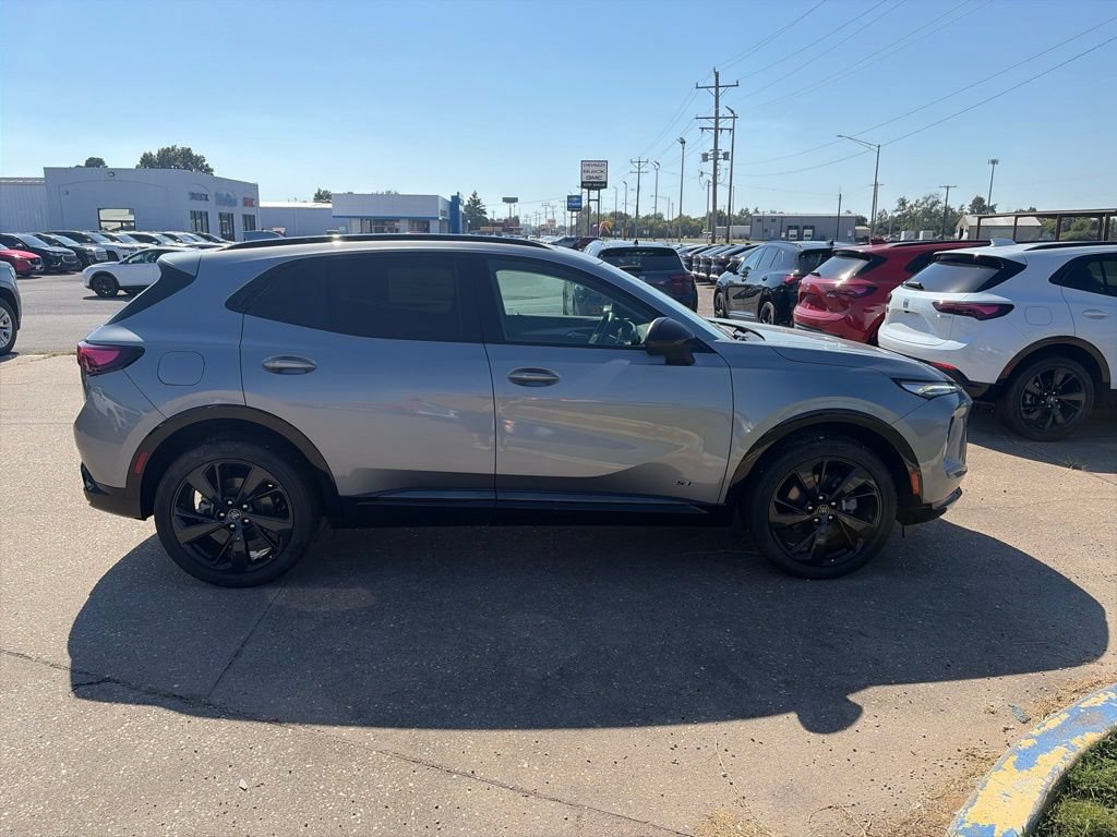 New 2026 Buick Envision Sport Touring AWD/4WD image 7