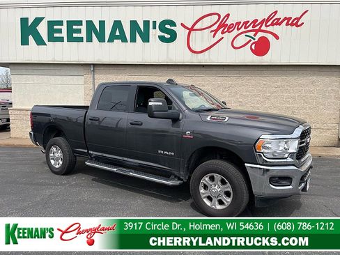 Used 2024 RAM 2500 Big Horn AWD/4WD image 1