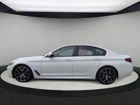 Used 2021 BMW M550i xDrive w/ Executive Package image 5