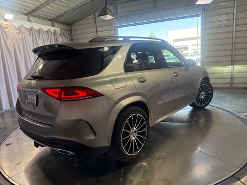 Used 2022 Mercedes-Benz GLE 350 image 4