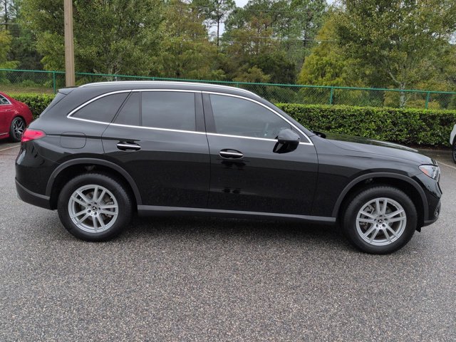 Certified 2026 Mercedes-Benz GLC 300 image 3