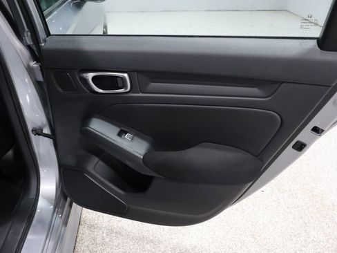 Used 2023 Honda Civic Sport image 21