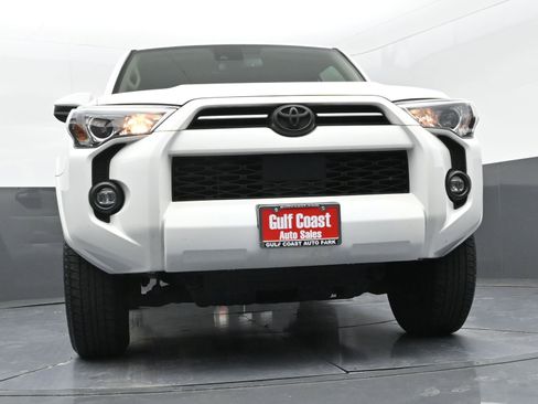 Certified 2023 Toyota 4Runner SR5 image 28