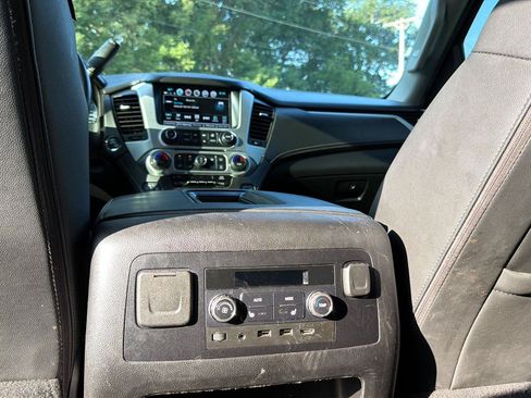 Used 2020 GMC Yukon SLT w/ Open Road Package AWD/4WD image 7