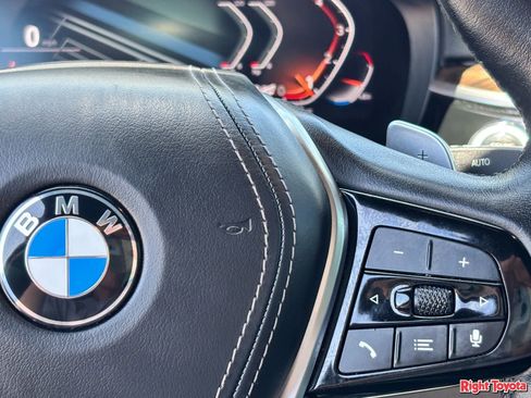 Used 2021 BMW 530i w/ Convenience Package RWD image 23