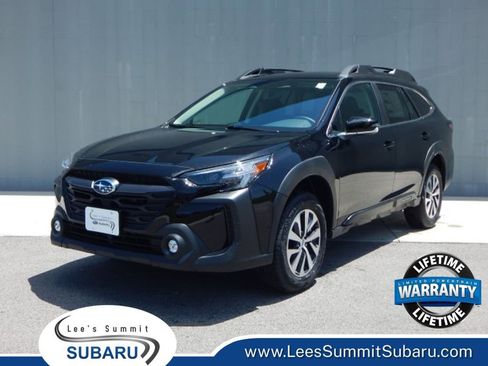 Used 2025 Subaru Outback Premium w/ Popular Package #1A AWD/4WD image 1