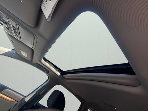 Used 2022 Honda CR-V EX image 23