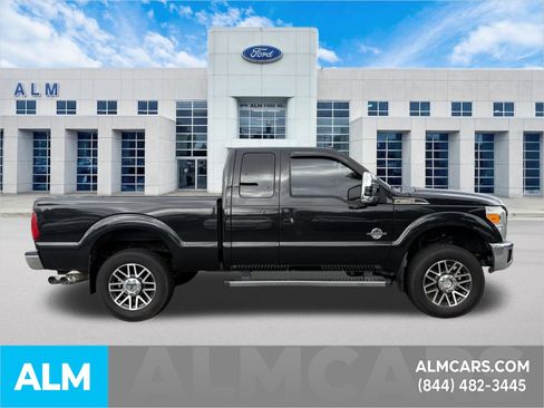 Used 2015 Ford F250 Lariat w/ Chrome Package AWD/4WD image 5