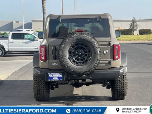 New 2026 Ford Bronco Badlands AWD/4WD image 9