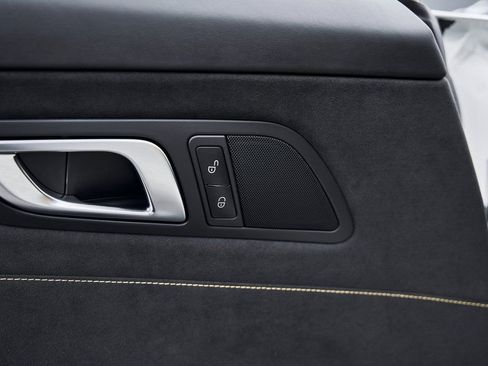 Used 2019 Mercedes-Benz AMG GT R image 48