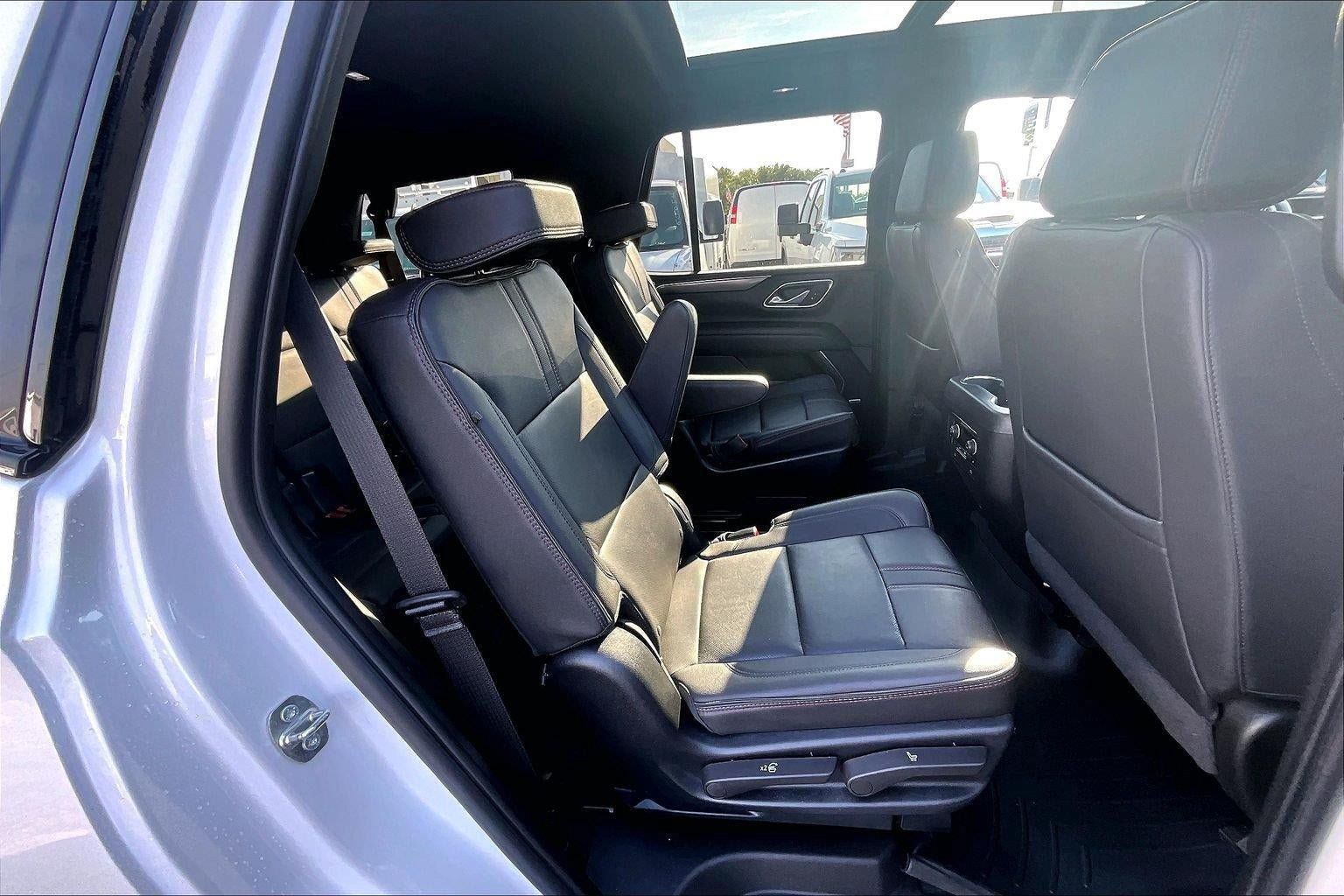 Used 2023 Chevrolet Tahoe RST w/ Luxury Package AWD/4WD image 24
