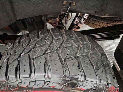 Used 2022 Chevrolet Silverado 2500 LT w/ Convenience Package image 85