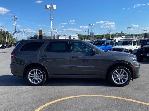 Used 2025 Dodge Durango GT AWD/4WD image 6