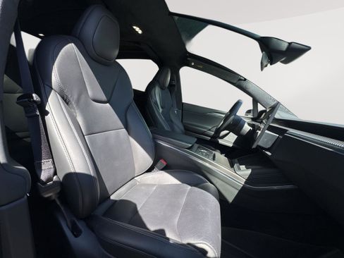 Used 2023 Tesla Model X Plaid AWD/4WD image 46