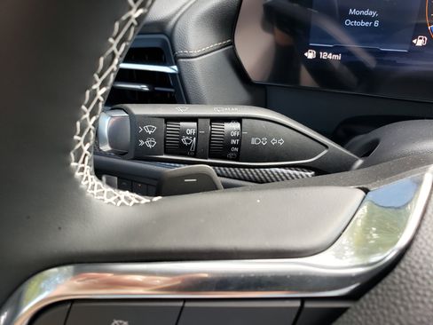 New 2026 Chevrolet Traverse High Country w/ LPO, Floor Liner Package image 19