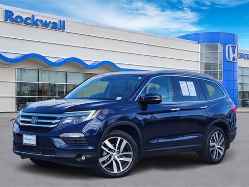 Certified 2018 Honda Pilot Touring image 1