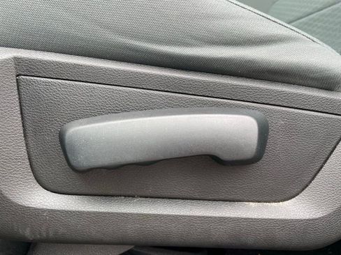 Used 2019 RAM 1500 Tradesman w/ Chrome Plus Package RWD image 11