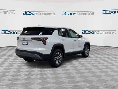 New 2026 Chevrolet Equinox LT FWD image 8