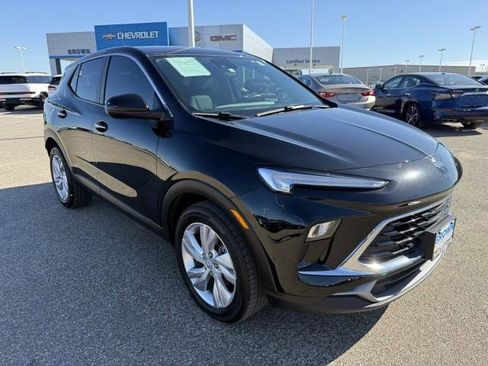 Used 2024 Buick Encore GX Preferred w/ Comfort Package image 31