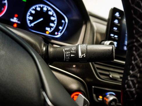 Used 2018 Honda Accord Sport image 18
