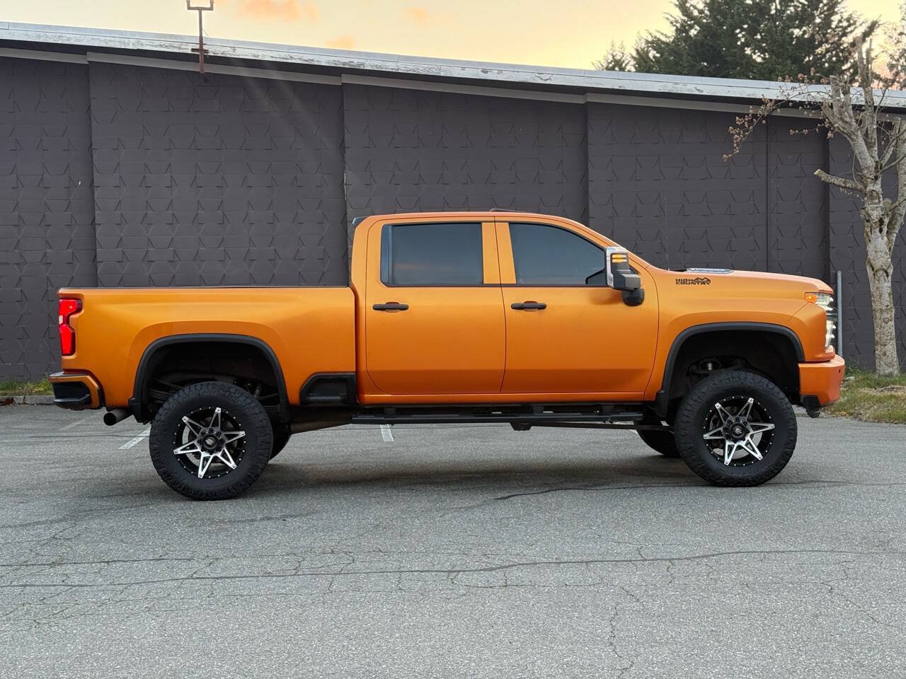 Used 2020 Chevrolet Silverado 3500 High Country w/ Z71 Off-Road Package AWD/4WD image 5