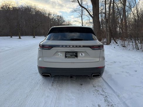 Certified 2020 Porsche Cayenne image 10
