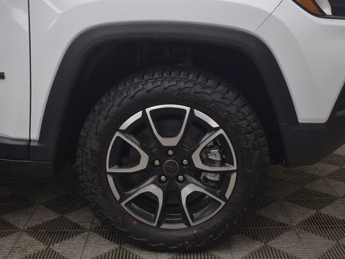 New 2026 Jeep Compass Trailhawk AWD/4WD image 6