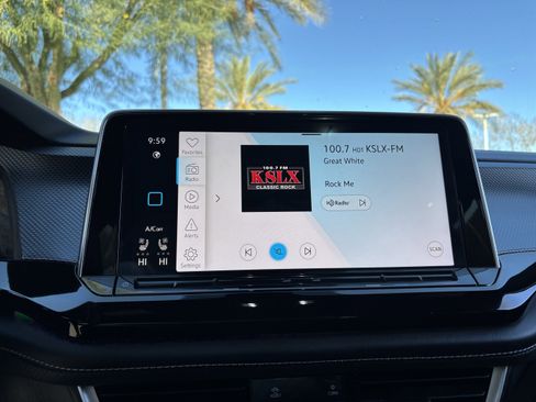 Certified 2025 Volkswagen Atlas Cross Sport SEL Premium R-Line image 22