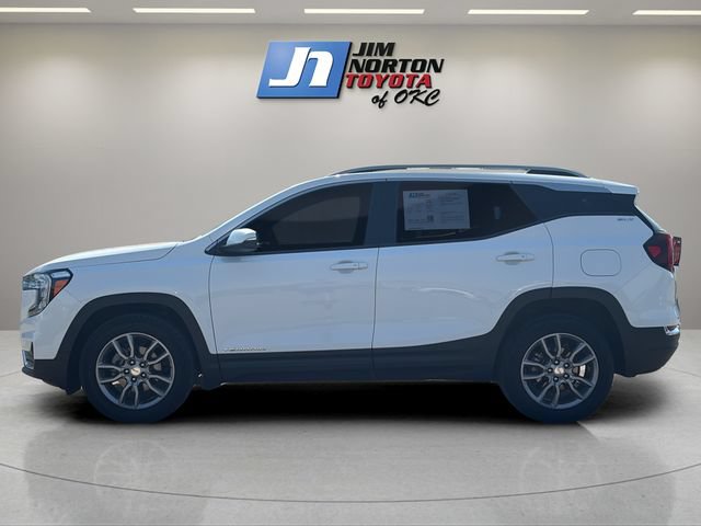 Used 2022 GMC Terrain SLT AWD/4WD image 8