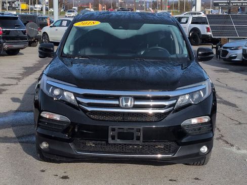 Used 2018 Honda Pilot Touring image 3