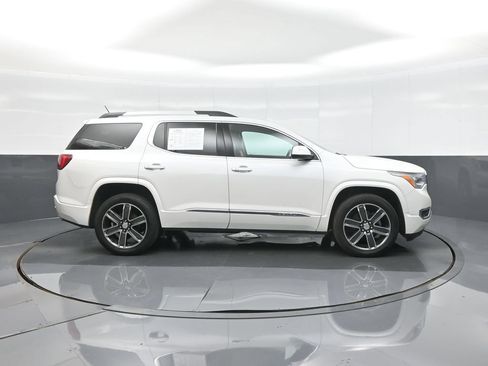 Used 2017 GMC Acadia Denali AWD/4WD image 8