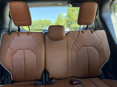 New 2026 Chrysler Pacifica Pinnacle w/ Trailer Tow Group image 19