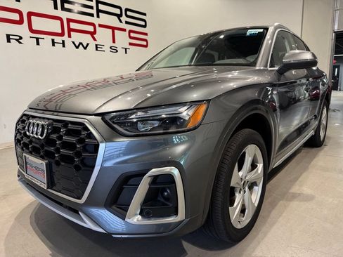 Used 2023 Audi Q5 2.0T Premium Plus w/ Premium Plus Package AWD/4WD image 2