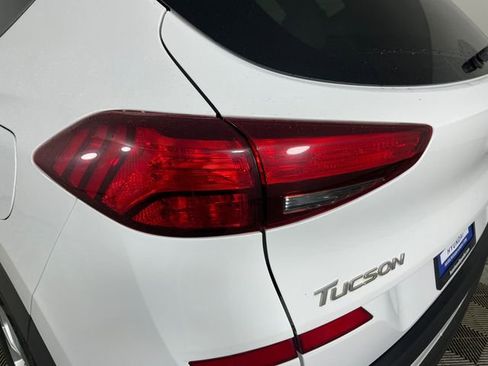 Used 2019 Hyundai Tucson SE image 19