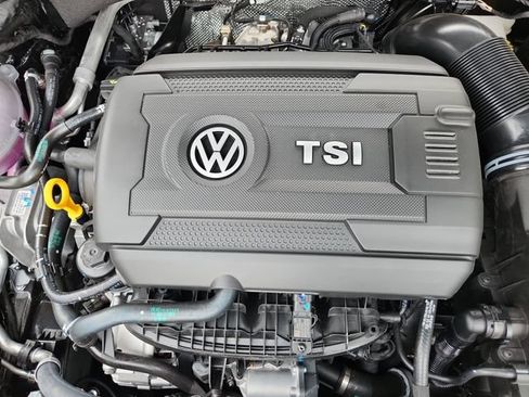 New 2026 Volkswagen Jetta GLI Autobahn FWD image 28