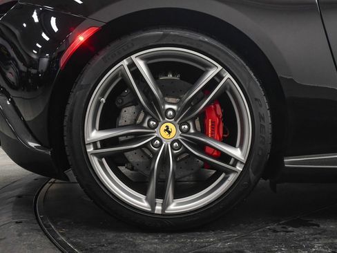 Used 2024 Ferrari Roma Spider image 36