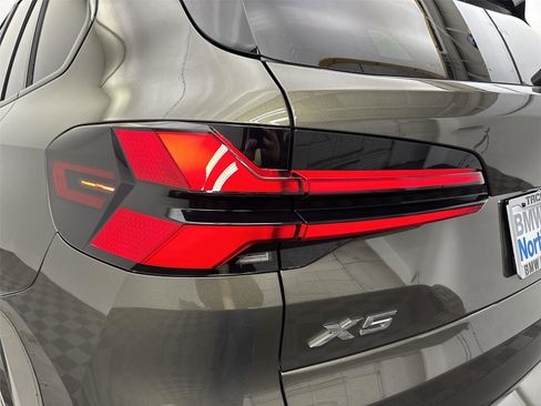 New 2026 BMW X5 xDrive50e image 19