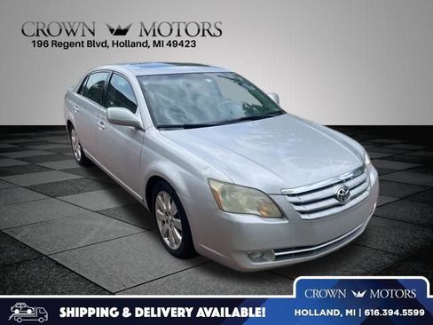 Used 2006 Toyota Avalon XLS FWD image 1