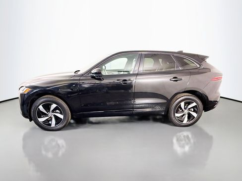 Used 2024 Jaguar F-PACE R-Dynamic S image 6