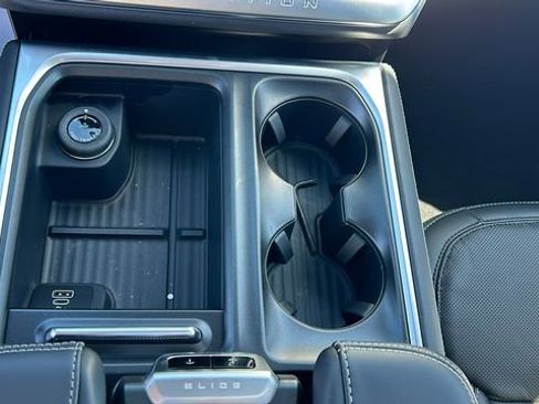 New 2026 Ford Expedition Platinum w/ Stealth Performance Package AWD/4WD image 24