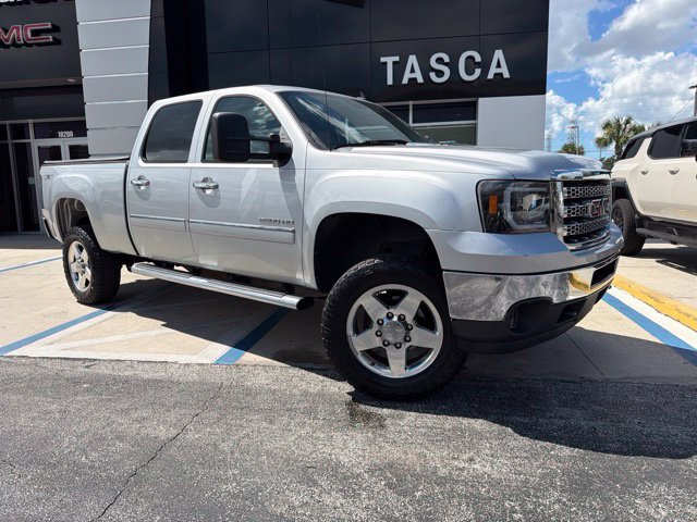 Used 2014 GMC Sierra 2500 SLE w/ HD SLE Premium Package AWD/4WD image 1