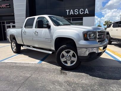 Used 2014 GMC Sierra 2500 SLE w/ HD SLE Premium Package