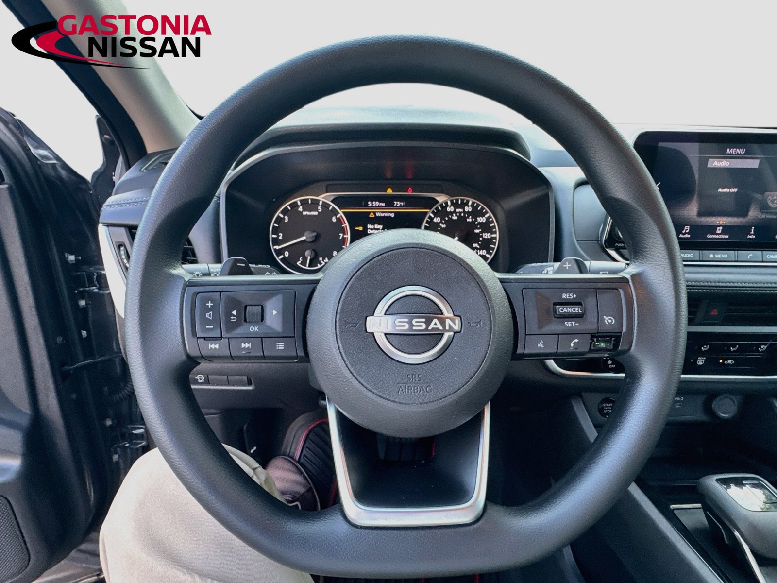 Used 2024 Nissan Rogue S FWD image 14