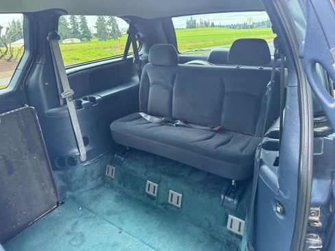 Used 2001 Dodge Grand Caravan Sport image 17
