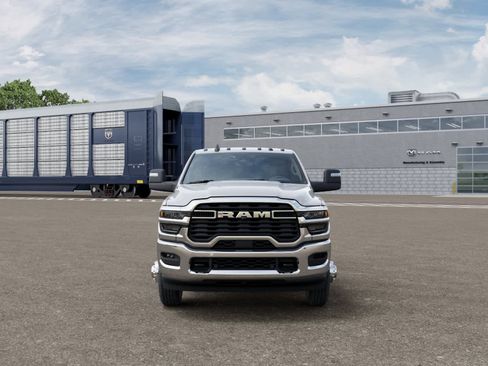 New 2026 RAM 3500 Tradesman w/ Chrome Appearance Group A AWD/4WD image 6
