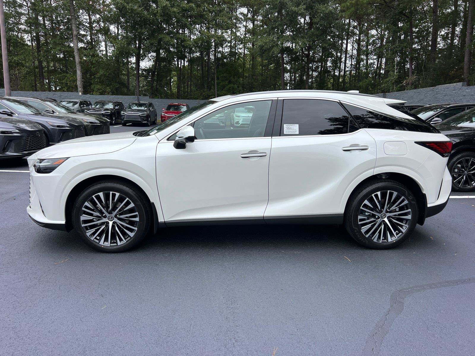 New 2026 Lexus RX 350 FWD image 8