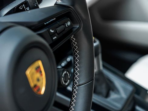 Used 2023 Porsche 911 GT3 RWD image 38