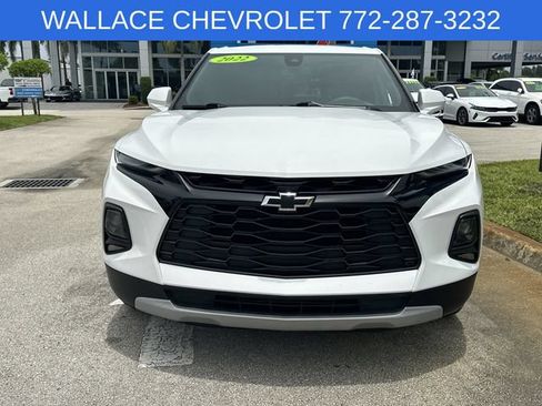 Used 2022 Chevrolet Blazer LT w/ LPO, Black Accent Package FWD image 3