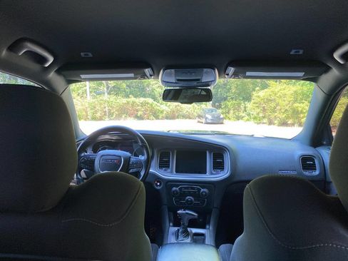 Used 2019 Dodge Charger GT RWD image 17